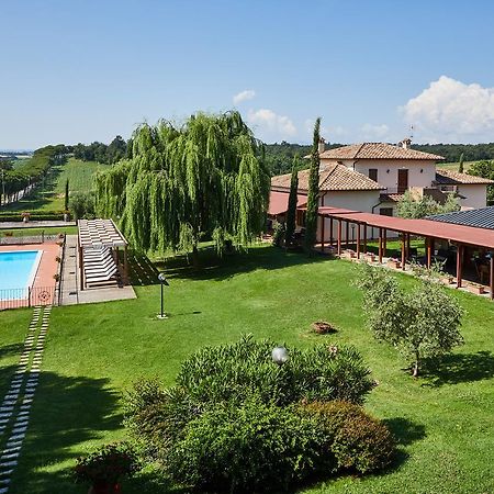 Вилла Relais La Cerreta Кастильоне-дель-Лаго Экстерьер фото