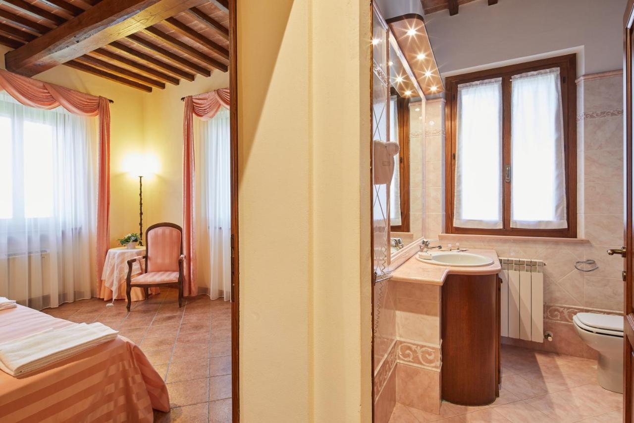 Вилла Relais La Cerreta Кастильоне-дель-Лаго Экстерьер фото