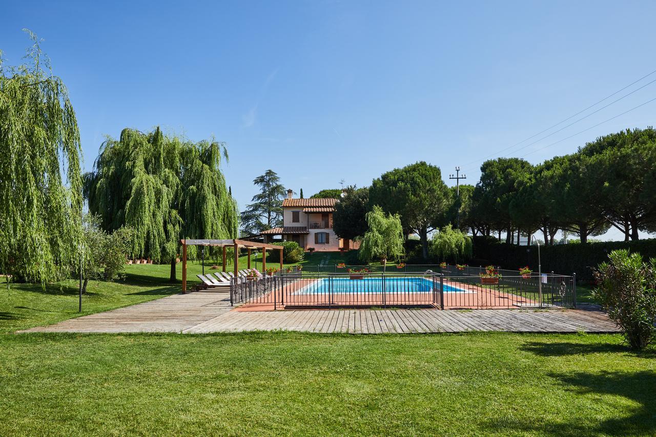 Вилла Relais La Cerreta Кастильоне-дель-Лаго Экстерьер фото